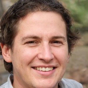 Meet your Posher, Miles